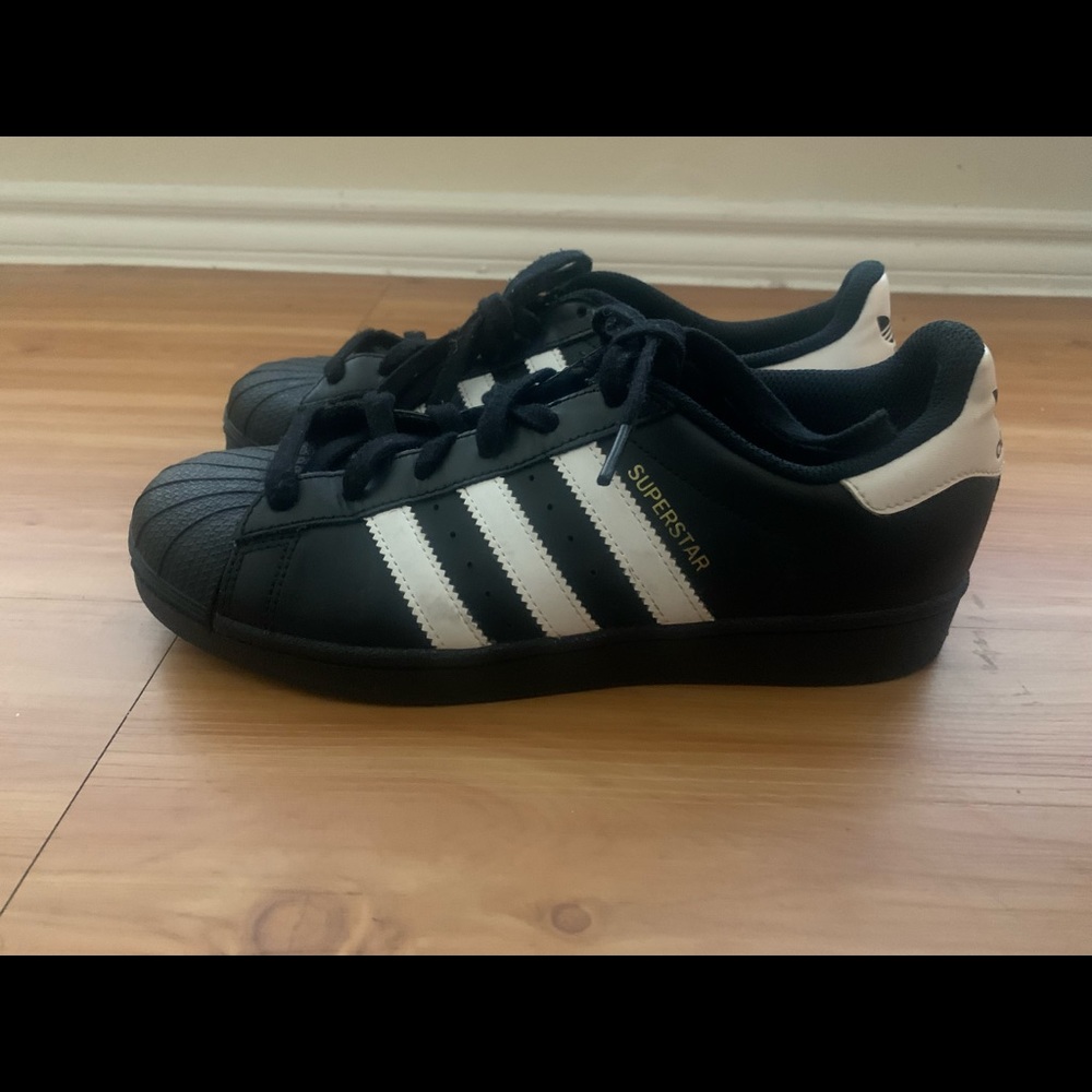 Adidas Superstar